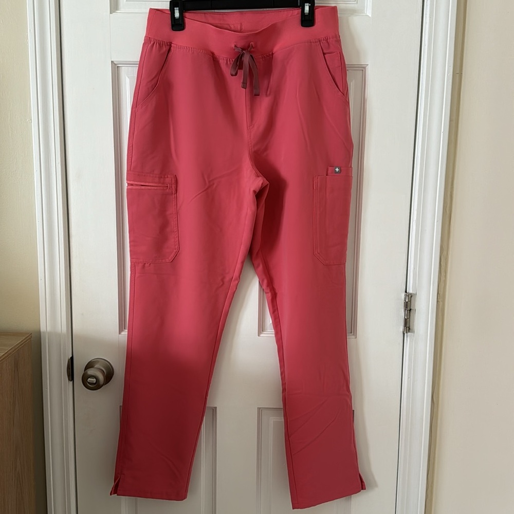 FIGS Scrub pants- peachy pink yola bottoms large tall